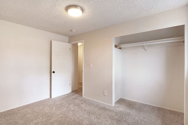 Building Photo - 24728 Marlene Way