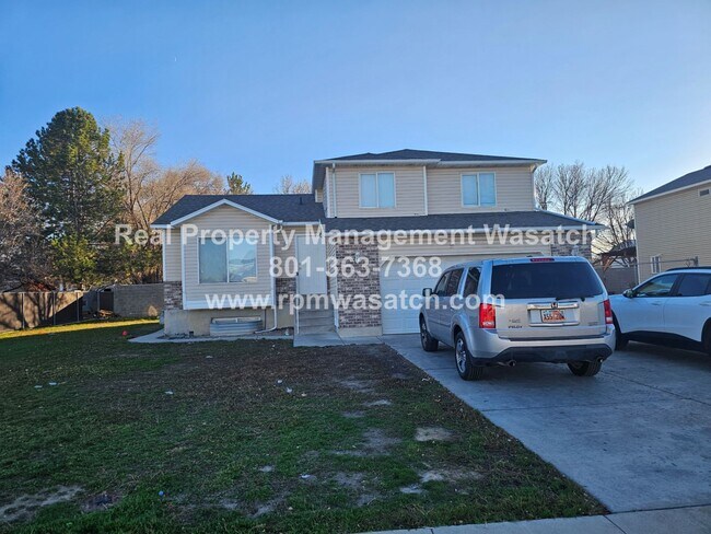 Primary Photo - Perfect Multi Level home in West Vally City Utah
