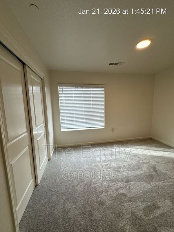 Building Photo - 414 S Summit St