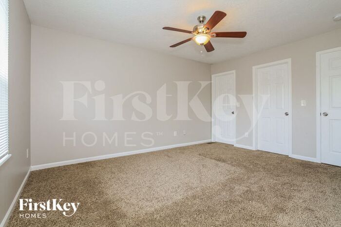 Building Photo - 257 Tando Way