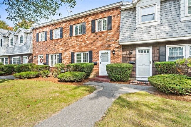 Building Photo - 95 Pilgrim Cir