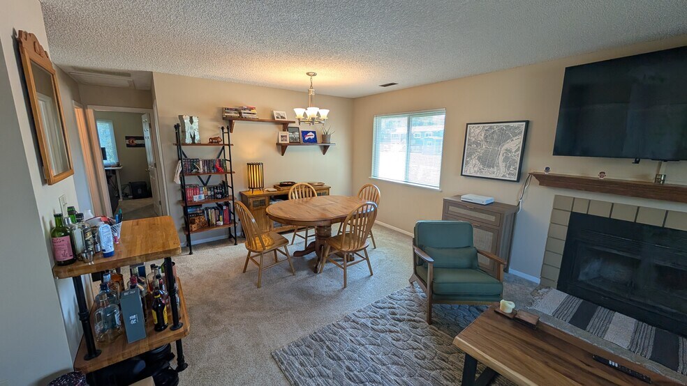 Building Photo - 6690 Pahokee Ct