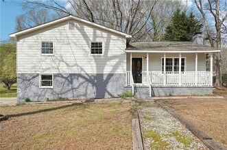 Building Photo - 83 S Forty Pass E