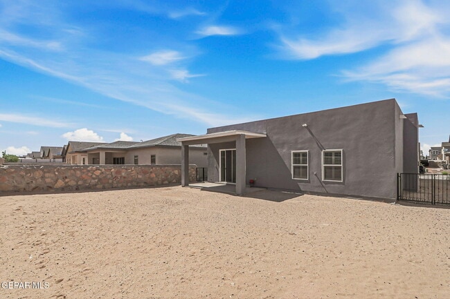 Building Photo - 14824 Sam Garcia Ave