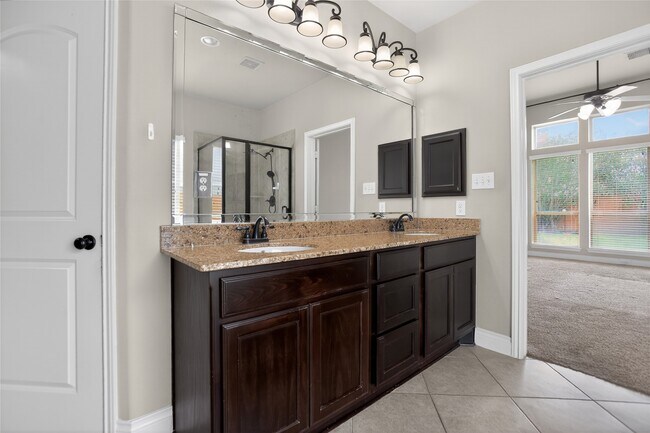 Building Photo - 6535 Arroyo Springs Ln