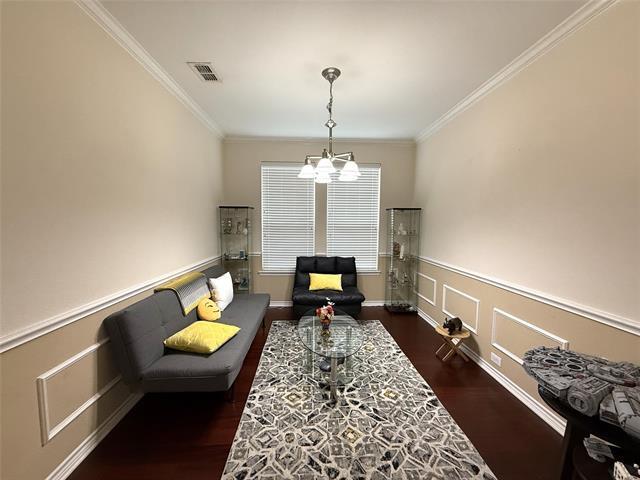 Building Photo - 8608 Davis Dr