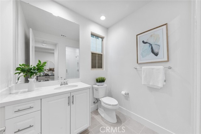 Building Photo - 206 Collino