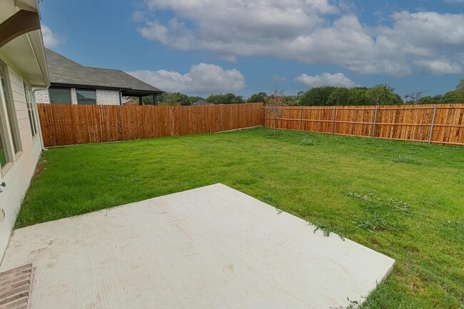 Building Photo - 2209 Dunbar Dr