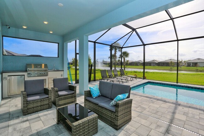 Building Photo - **Brand New, Bright & Beautiful Bonita Spr...