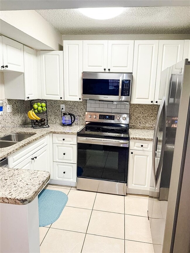 Building Photo - 8122 Severn Dr