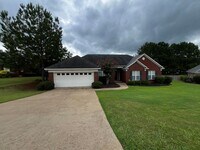 Building Photo - New to the Market! Welcome Home!