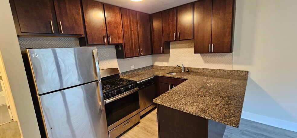 Building Photo - 1437 N Dearborn St