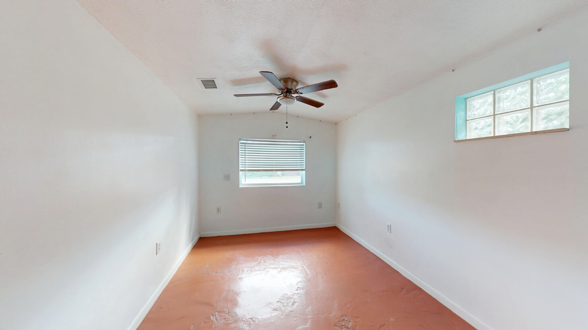 Building Photo - 26945 Shannahan Rd