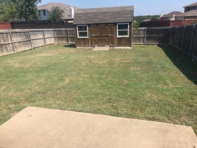 Building Photo - 1045 Cavern Dr
