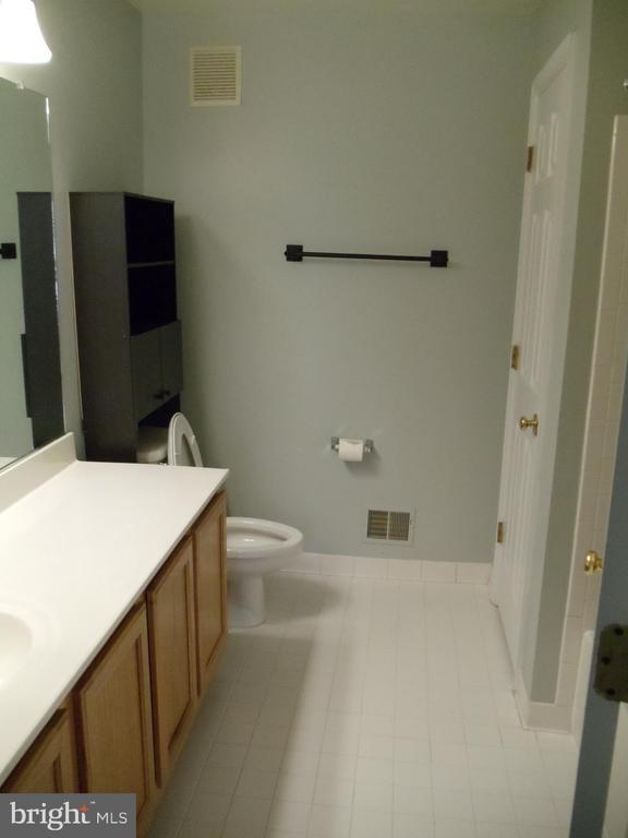 Building Photo - 1541 Northern Neck Dr