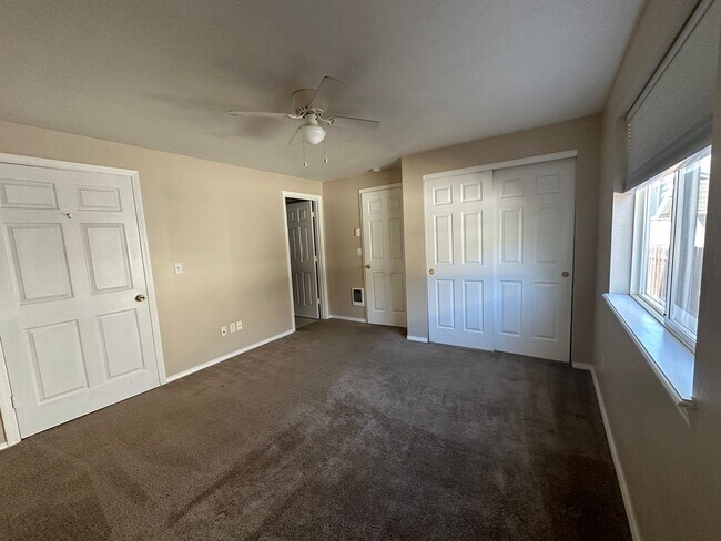 Building Photo - Cozy 3 Bed 2 Bath Home in SW Redmond!