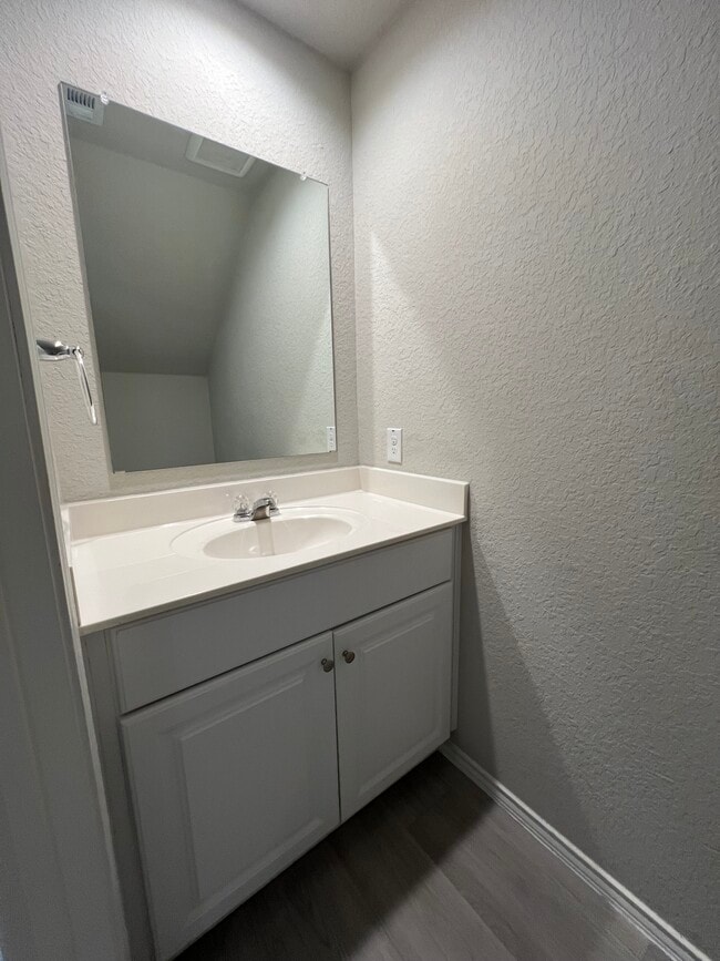 Building Photo - 5834 Machaela Trace