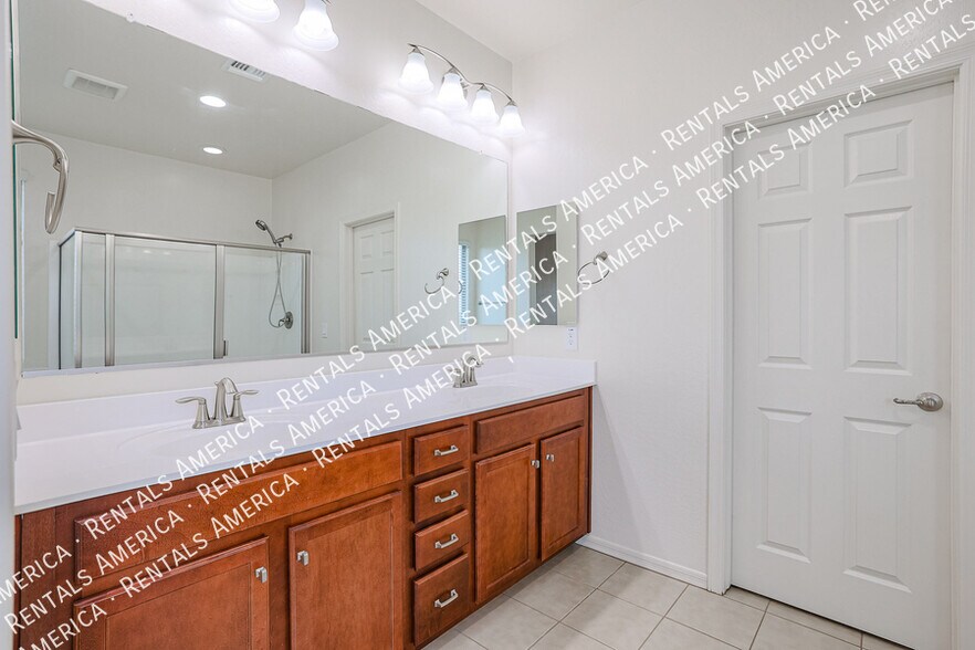 Building Photo - 21948 N 98th Dr