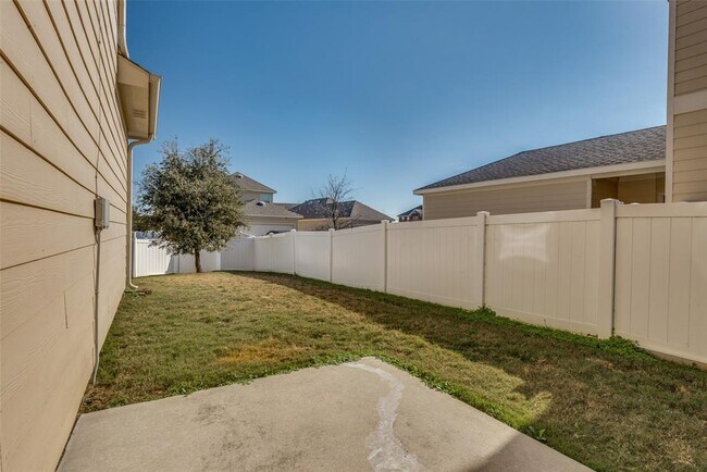 Building Photo - 712 Whitemarsh Dr
