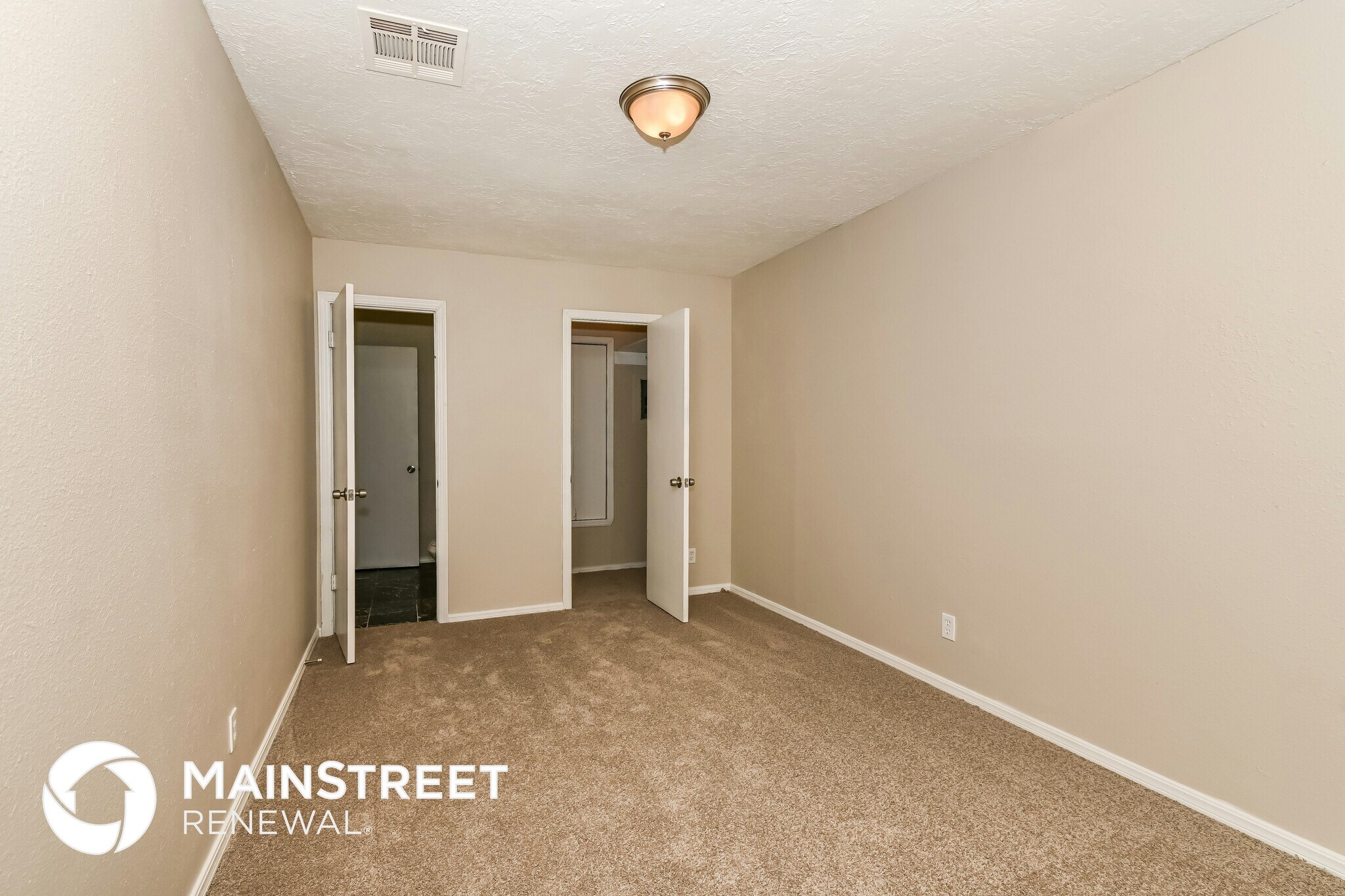 Building Photo - 4605 NW 57th St
