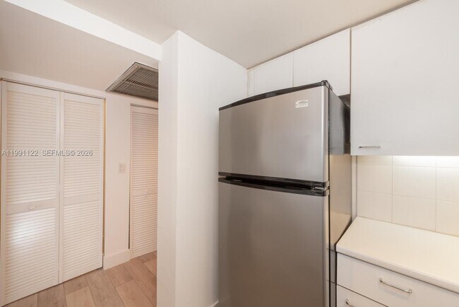 Building Photo - 2801 Florida Ave