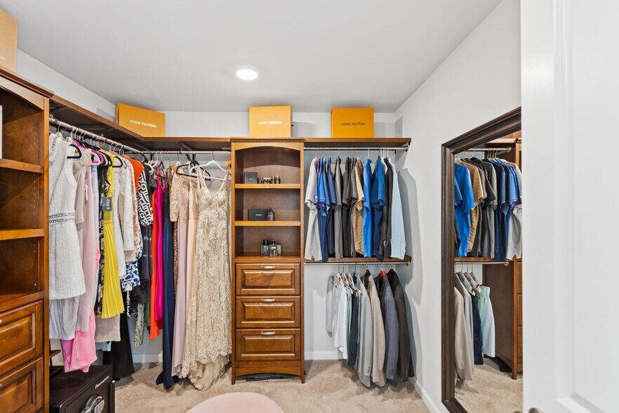 Building Photo - 9798 15th St SE