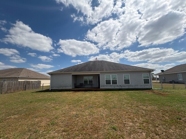 Building Photo - 113 Abigail Ct
