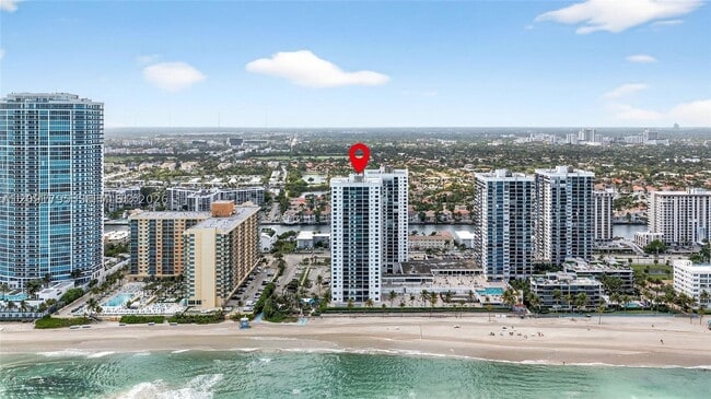 Building Photo - 2301 S Ocean Dr