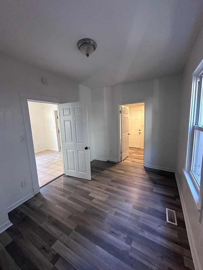 Building Photo - NEW SINGLE FAMILY HOUSE!!!