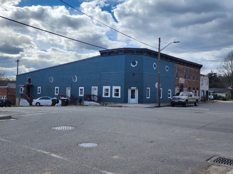 Building Photo - 110 Pearl St