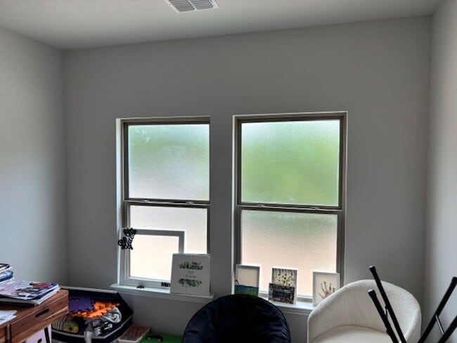 Building Photo - 131 Peach Orchard Ln