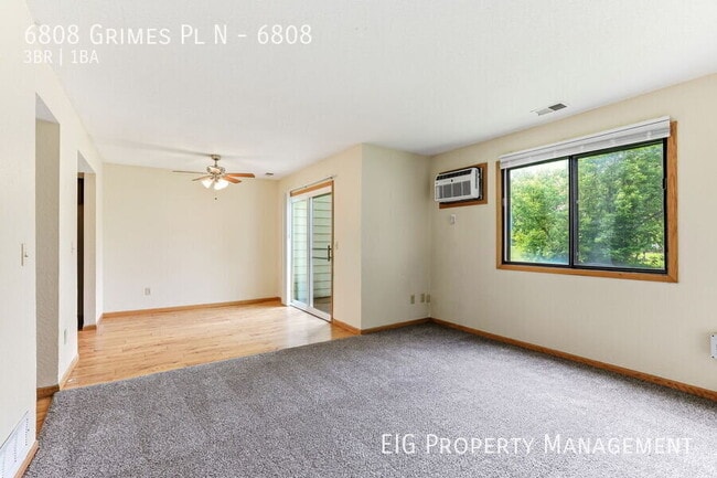 Building Photo - 6808 Grimes Pl N