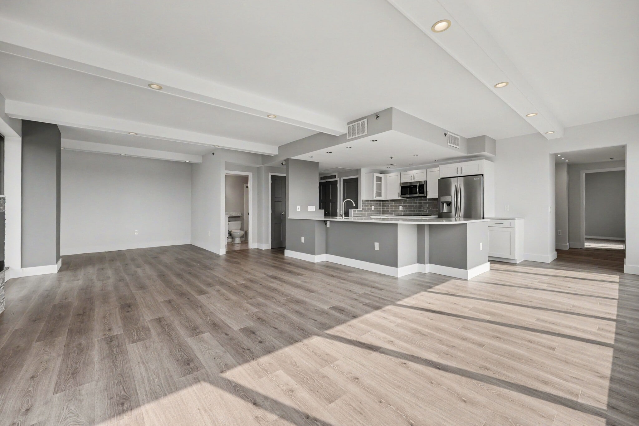 Building Photo - 148 Campau Cir NW