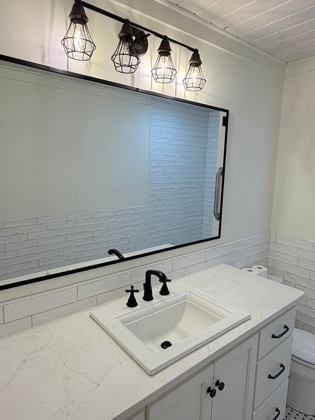 Building Photo - Renovated Ranch in Oconee County
