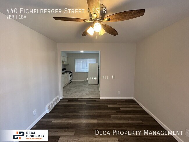 Building Photo - 440 Eichelberger St