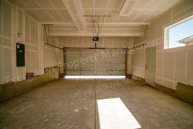 Building Photo - 1709 102nd Ave