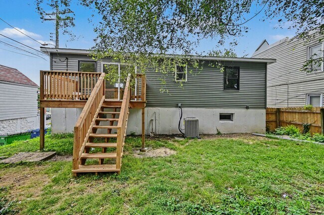 Building Photo - 2629 Brannon Ave