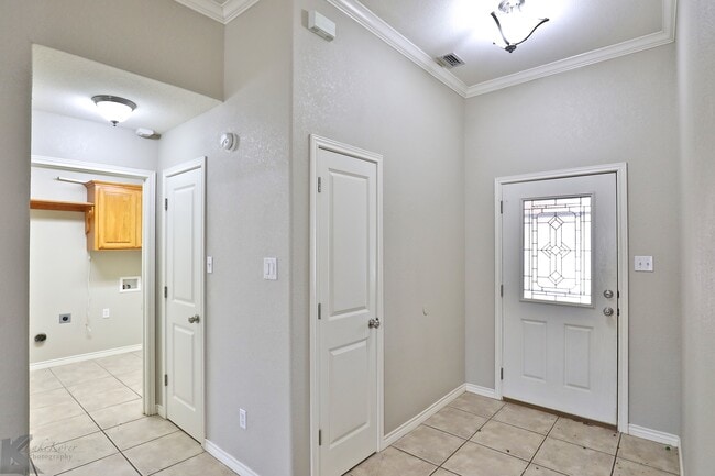 Building Photo - 7125 Sable Cir