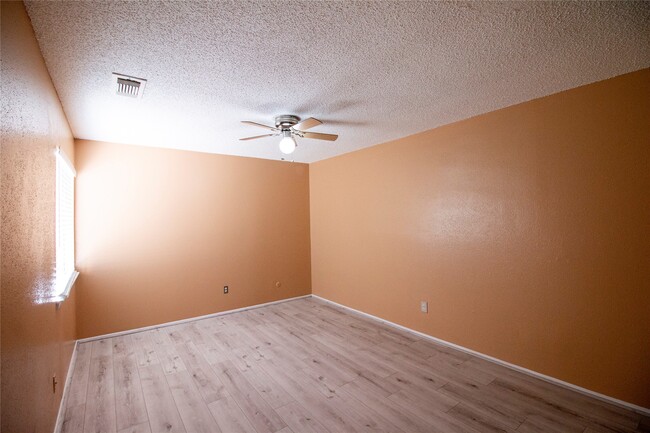 Building Photo - 3162 Windchase Blvd