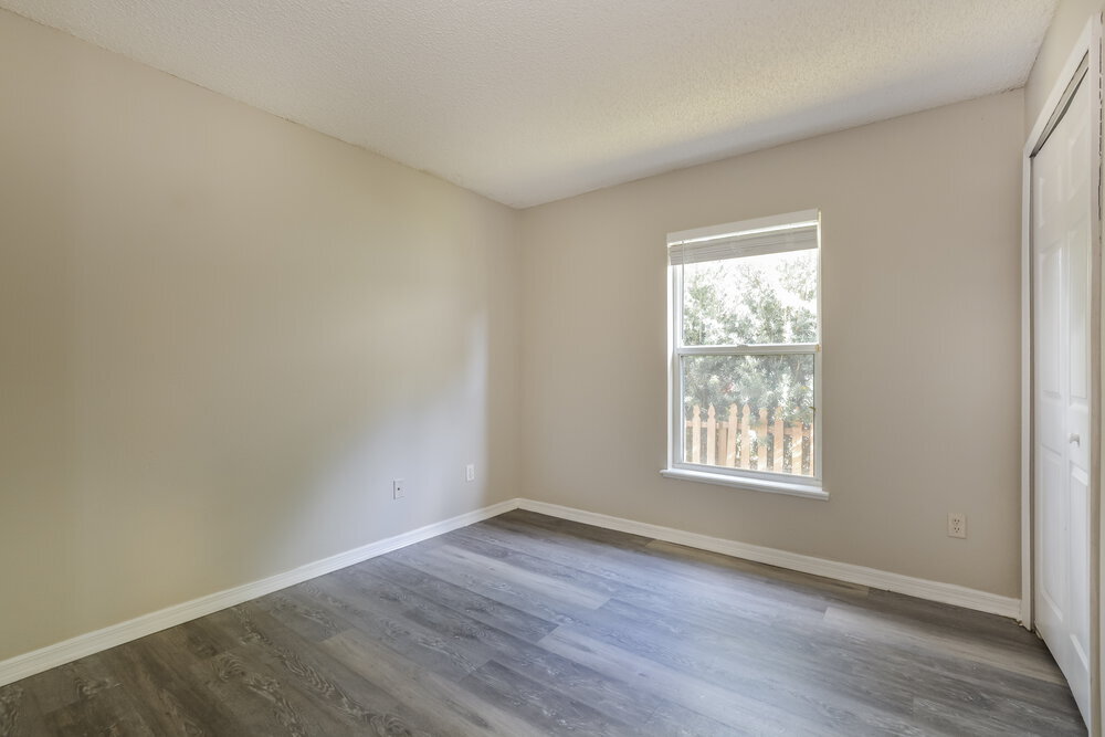 Building Photo - 5529 New Cambridge Rd