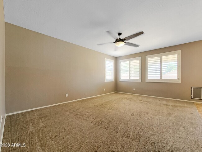 Building Photo - 16233 W Miami St