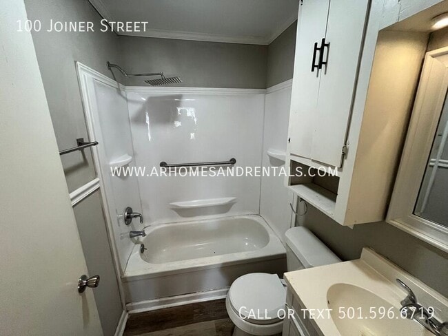Building Photo - 100 Joiner Ave