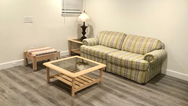 Building Photo - 3047 Herold Dr