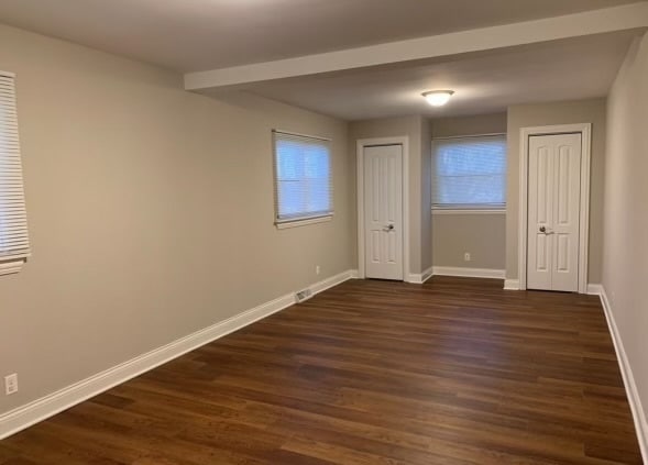 Building Photo - 855 Munhall Ave