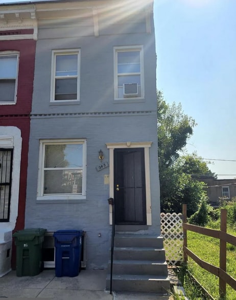 Primary Photo - 245 N Bruce St