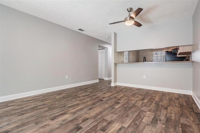 Building Photo - 364 Gloucester St