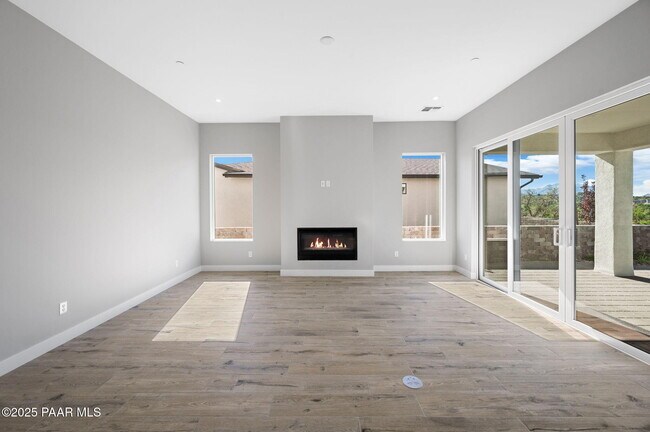 Building Photo - 1326 Rockwood Dr