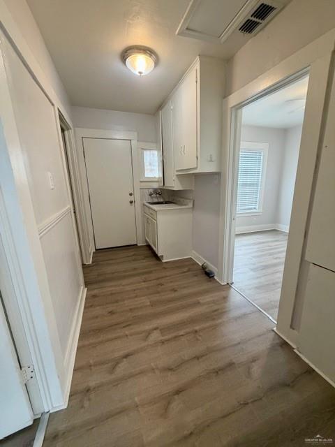 Building Photo - 20 S Dunlap Ave