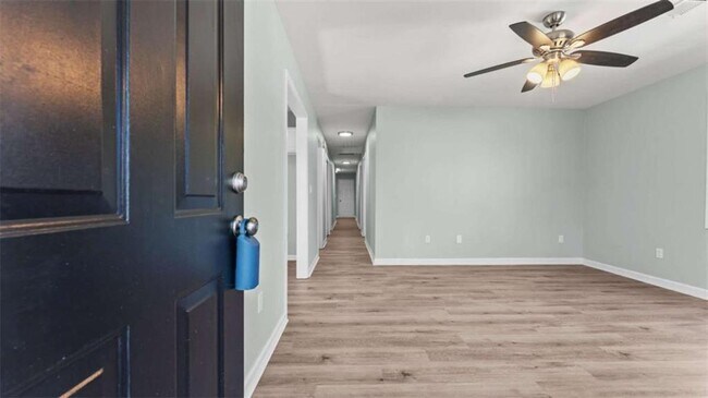 Building Photo - 4383 Mitchell Hill Dr