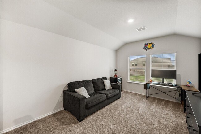 Building Photo - 105 Greengate Dr